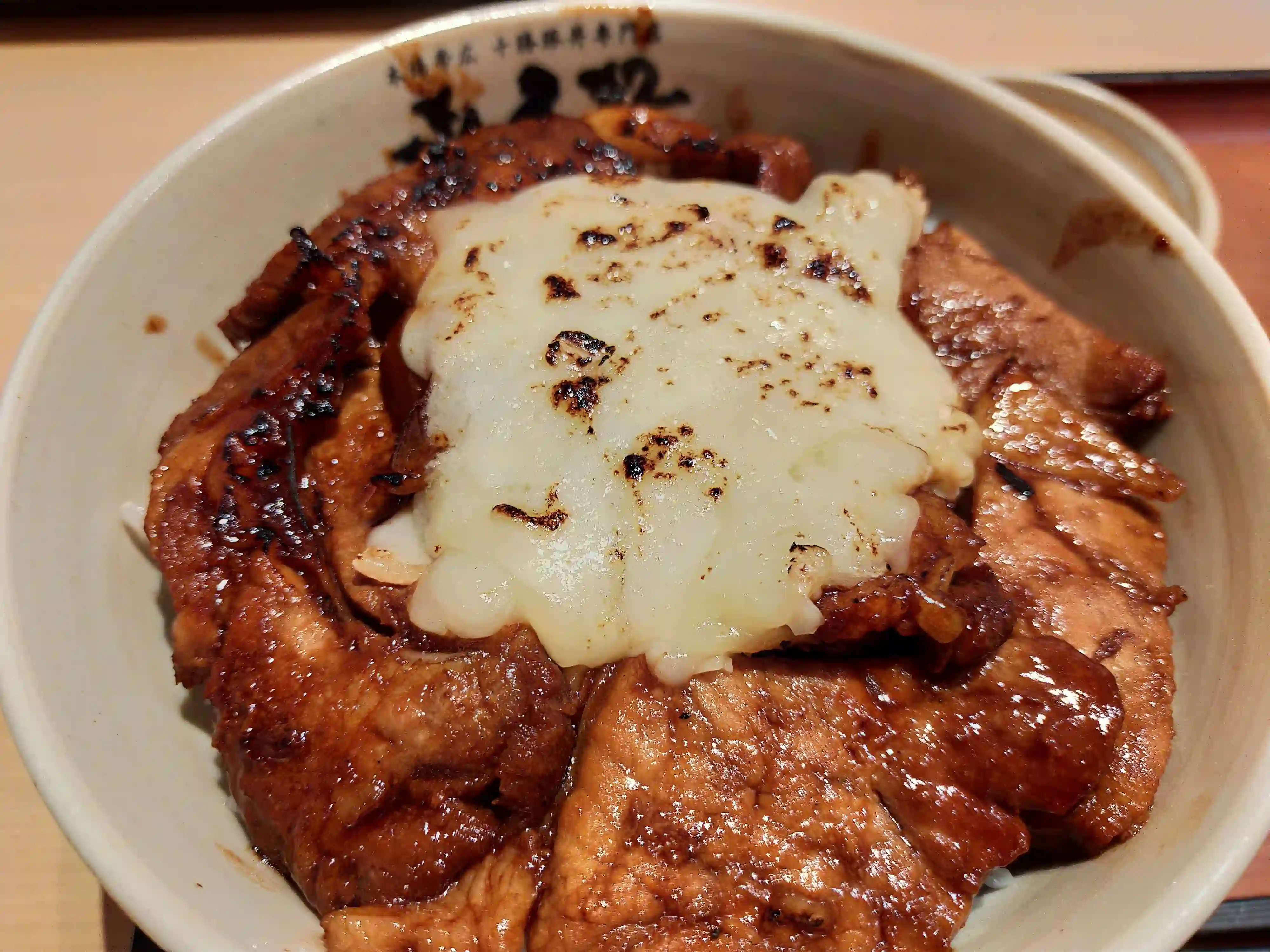 旭川で豚丼を食す
